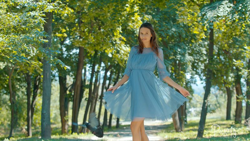 Фатима, 19